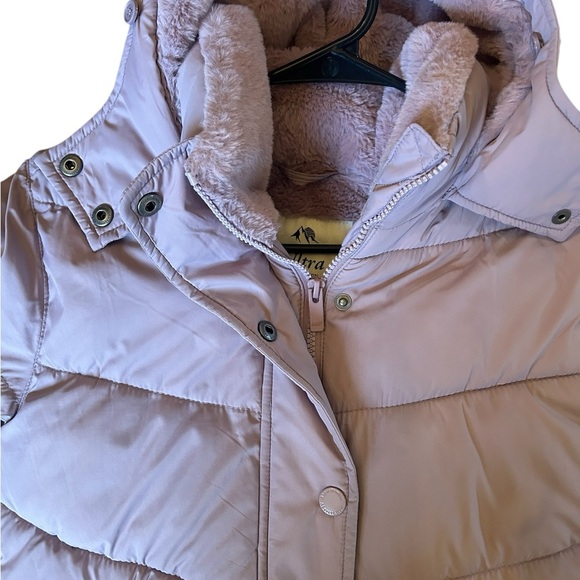 Abercrombie&Fitch Girls Ultra Puffer Size 11/12 Purple - Picture 2 of 8